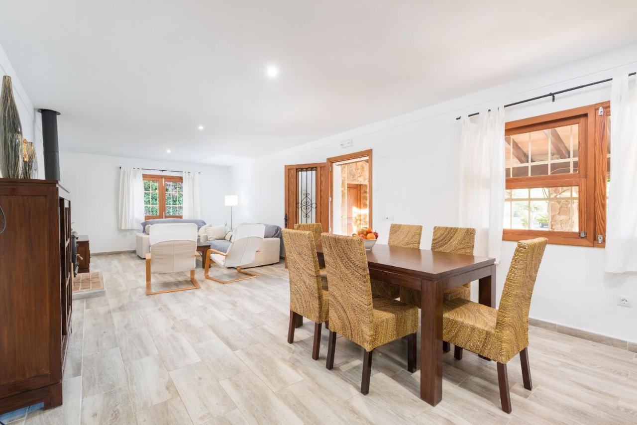 פורט ד'אלקודיה Villa Can Pau, Pool And Garden Close To The Beach מראה חיצוני תמונה